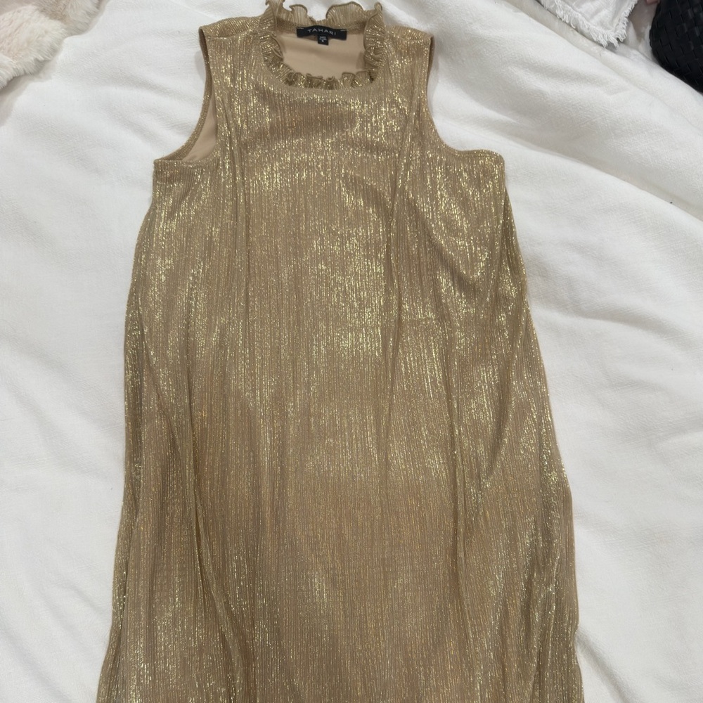 Tahari Gold crewneck ruffle Dress